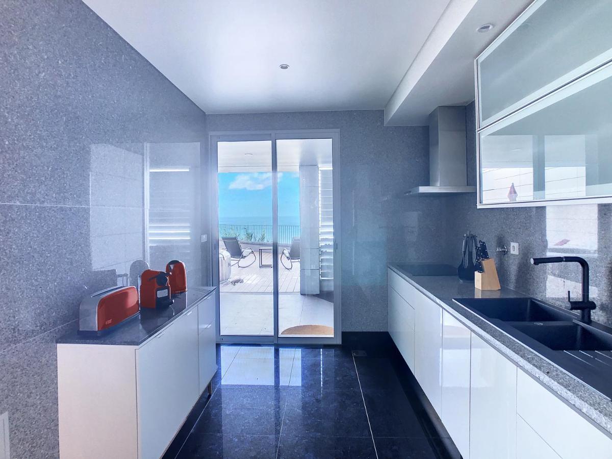 Over The Cliff Apartment By Lovelystay Funchal  Bagian luar foto
